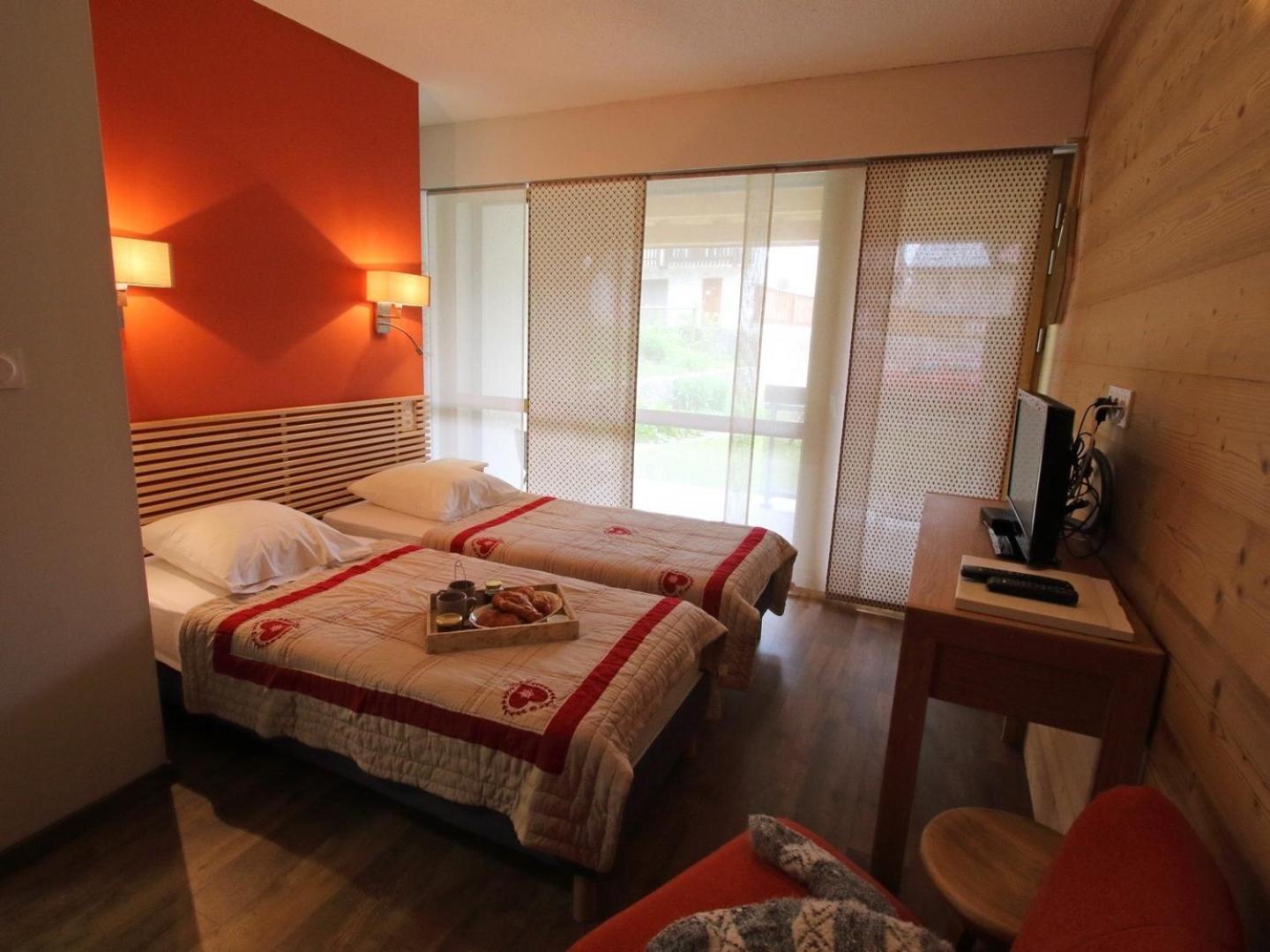 Les Berlicants Mijoux Chambre photo